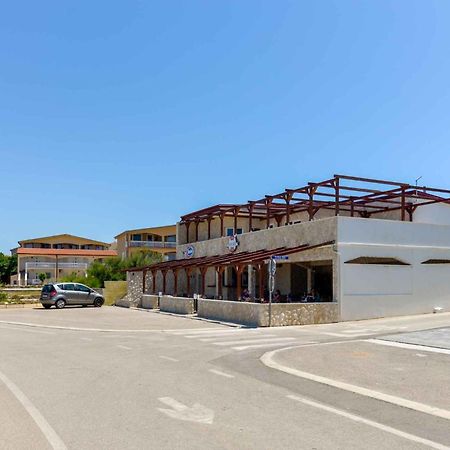 Apartments in Vir/Insel Vir 34750 Buitenkant foto