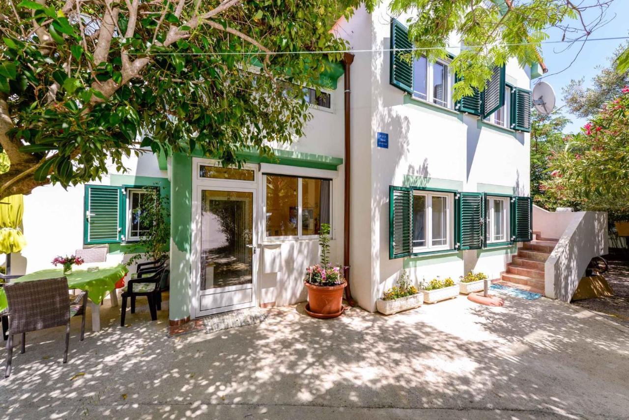 Apartments in Vir/Insel Vir 34750 Buitenkant foto