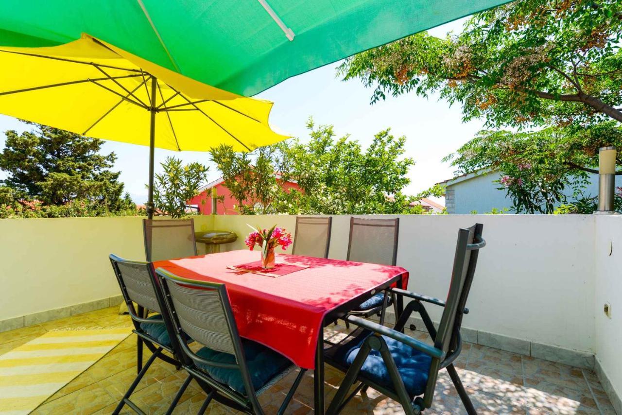 Apartments in Vir/Insel Vir 34750 Buitenkant foto